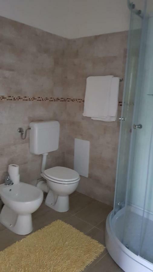 Albergo Al Lago Anfo Zewnętrze zdjęcie